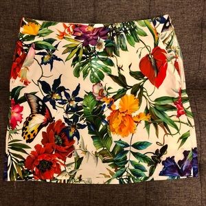 Polo skirt, floral, size 4